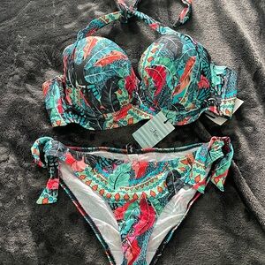 Pour Moi Tropical Print Underwire Bikini Set - Teal & Coral